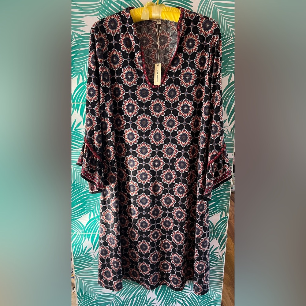 Max Studio Flare Sleeve Black, white and red shift dress NWT SIZE XL